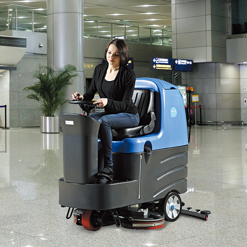 如何正確維護(hù)保養(yǎng)洗地車？