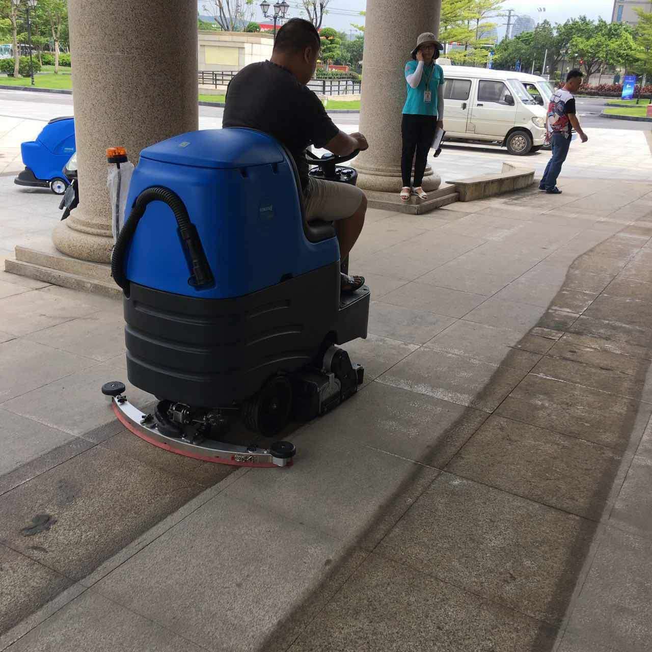 工廠洗地機(jī)的洗地效果怎么樣？