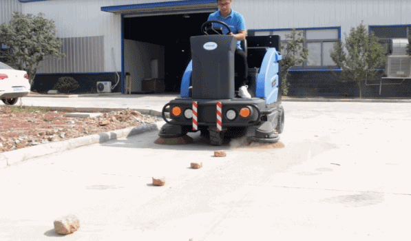 掃地車工作原理是什么？