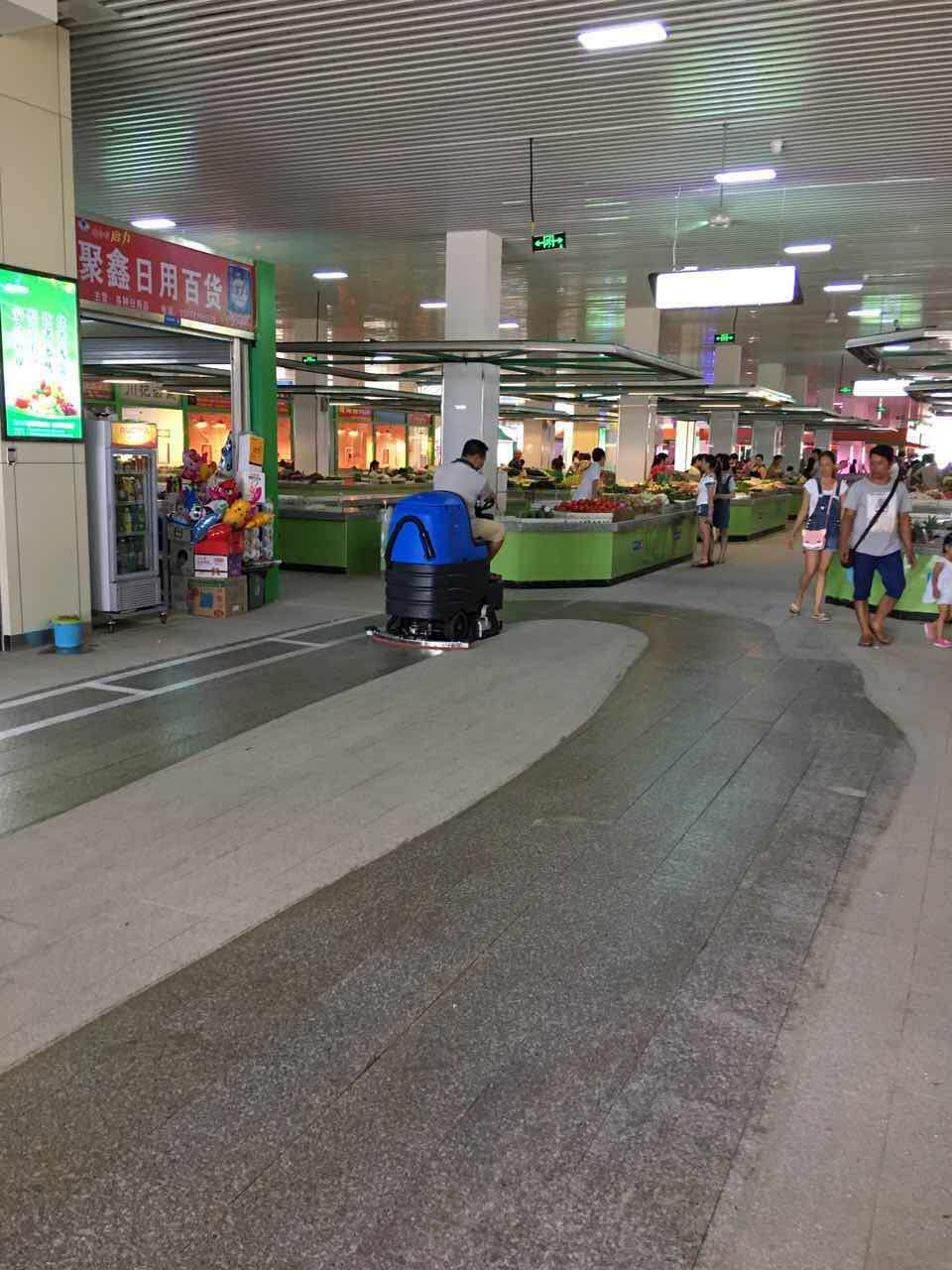 全自動(dòng)洗地機(jī)能解決企業(yè)什么問(wèn)題？